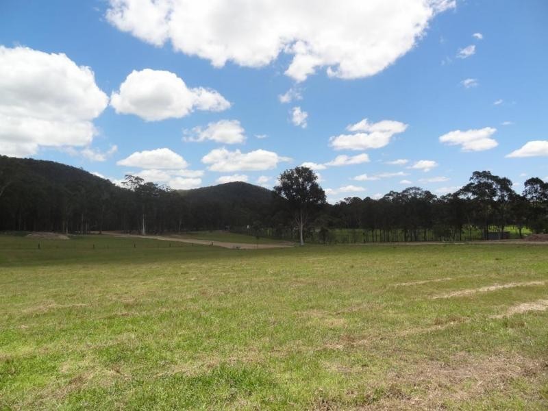 Limeburners Creek Rd, Clarence Town NSW 2321
