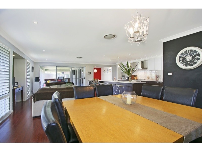 3 Bitou Way, Fern Bay NSW 2295