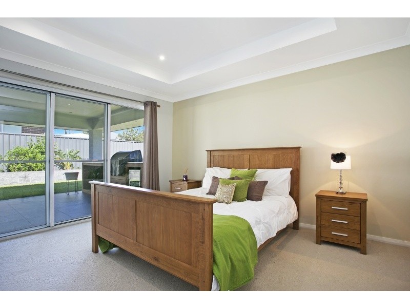 3 Bitou Way, Fern Bay NSW 2295