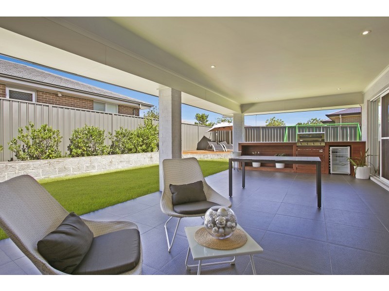 3 Bitou Way, Fern Bay NSW 2295