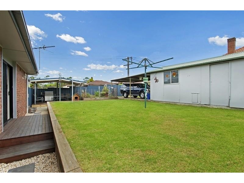 2 YARRAMUNDI STREET, Raymond Terrace NSW 2324