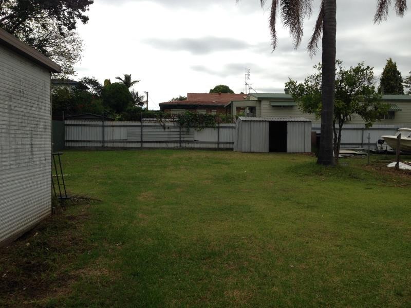 219 ADELAIDE STREET, Raymond Terrace NSW 2324