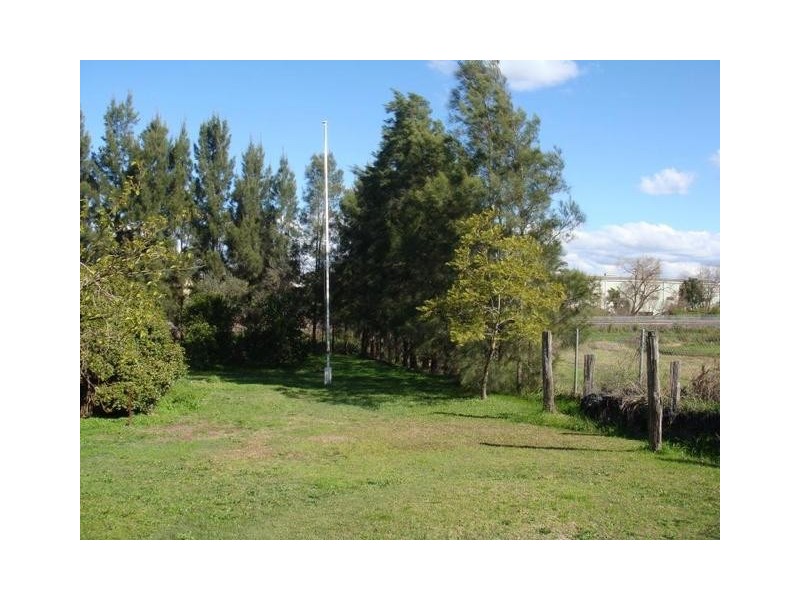 39 & 41 Raymond Terrace Road, East Maitland NSW 2323