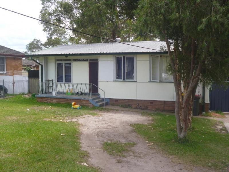 3 Dean Avenue, Raymond Terrace NSW 2324