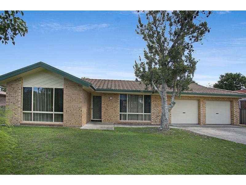 39 Cederwood Crescent, Raymond Terrace NSW 2324