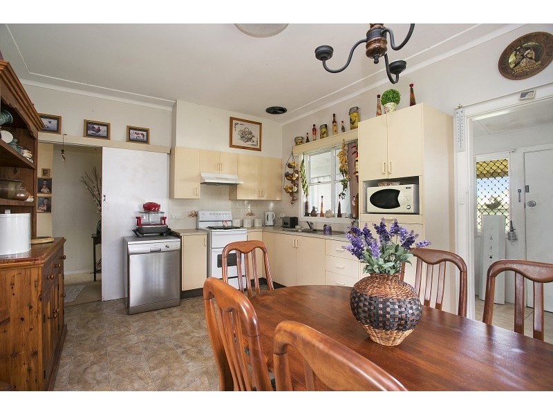 28 Richardson Road, Raymond Terrace NSW 2324
