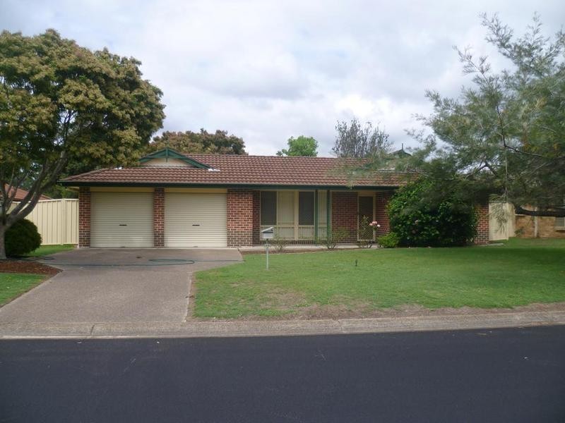 46 Cederwood Crescent, Raymond Terrace NSW 2324