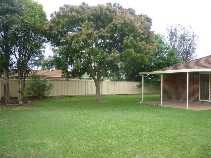 46 Cederwood Crescent, Raymond Terrace NSW 2324