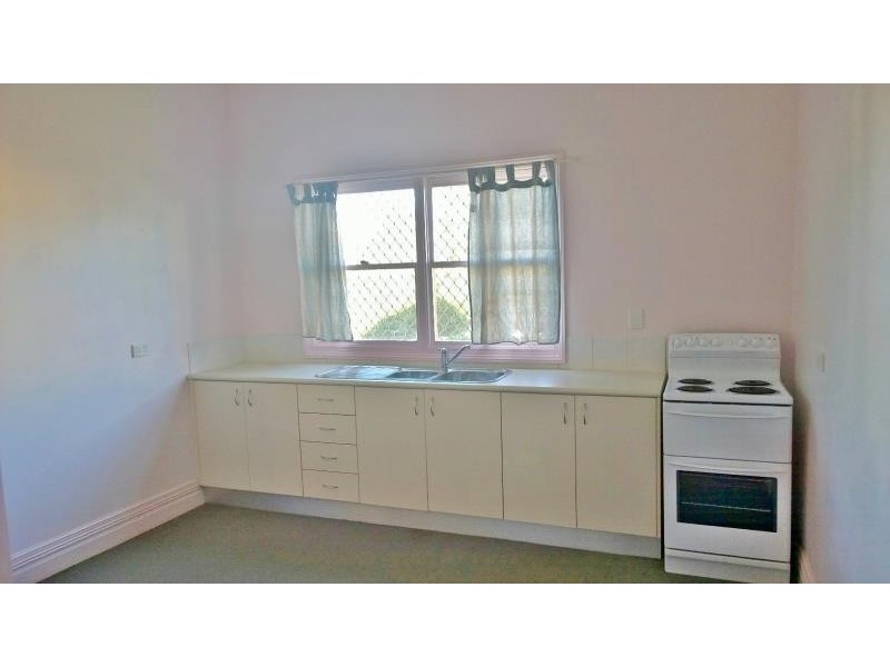 2/17 KING STREET, Raymond Terrace NSW 2324
