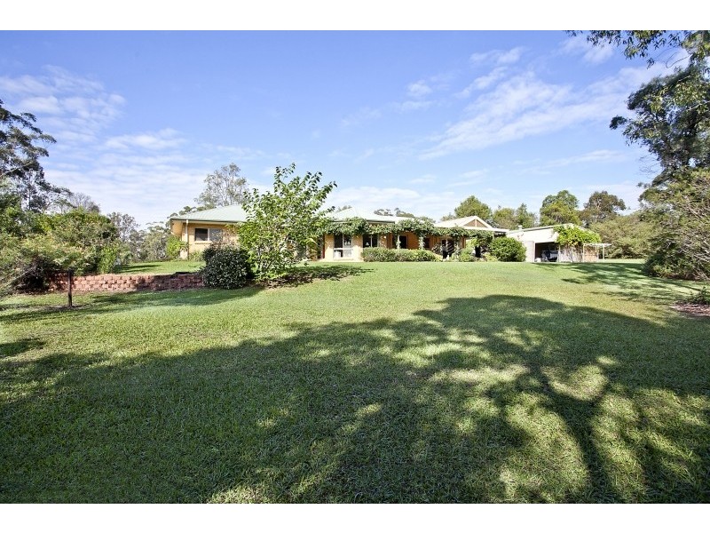 6 Eskdale Park Drive, Seaham NSW 2324