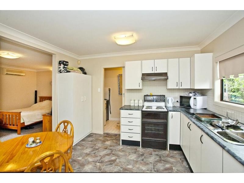 10 Kent Street, Raymond Terrace NSW 2324
