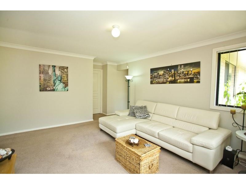 2/173 Benjamin Lee Drive, Raymond Terrace NSW 2324