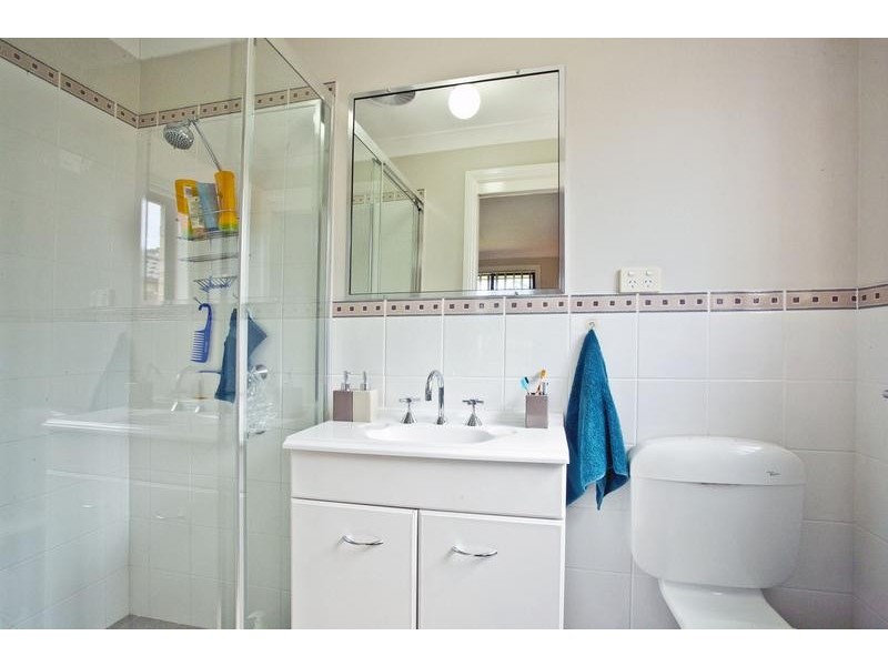 2/173 Benjamin Lee Drive, Raymond Terrace NSW 2324