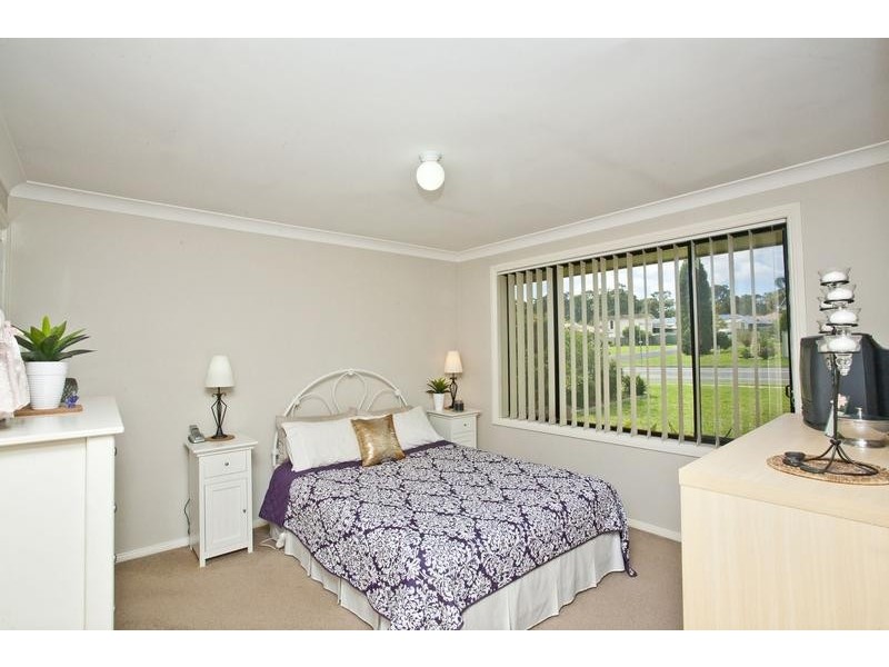 2/173 Benjamin Lee Drive, Raymond Terrace NSW 2324