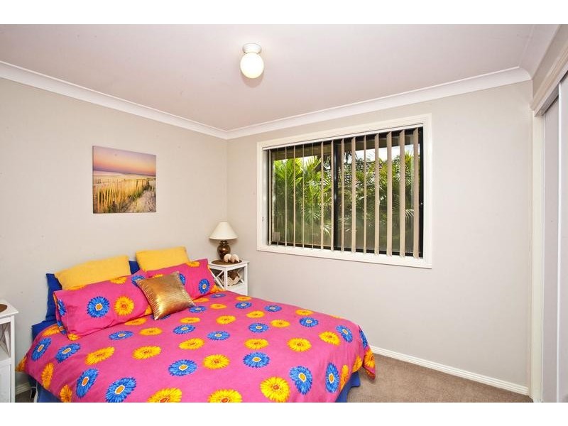 2/173 Benjamin Lee Drive, Raymond Terrace NSW 2324