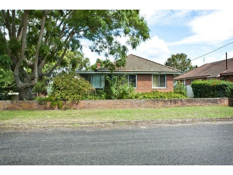 1 Kinross Street, Raymond Terrace NSW 2324