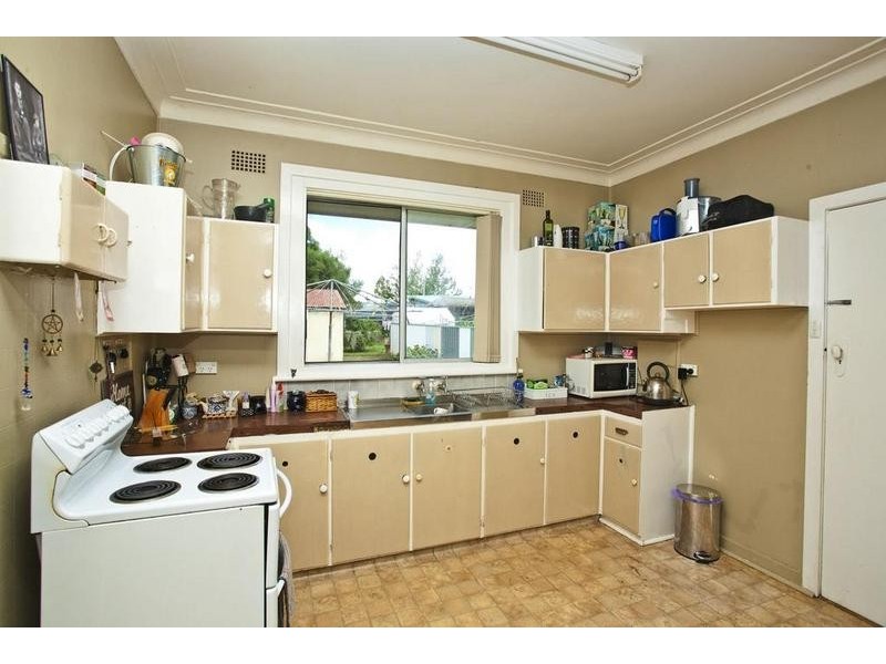 1 Kinross Street, Raymond Terrace NSW 2324
