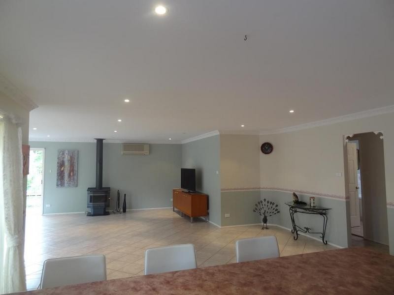 14 Timber Top Road, Glen Oak NSW 2320