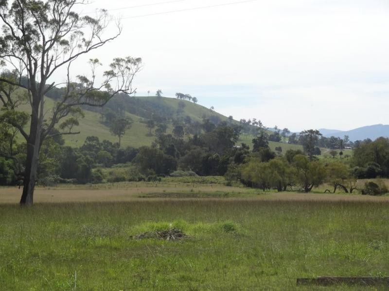 17 Wattle Tree Road, Dungog NSW 2420