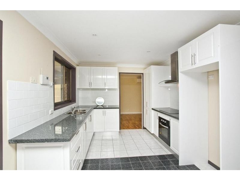 83 Benjamin Lee Drive, Raymond Terrace NSW 2324