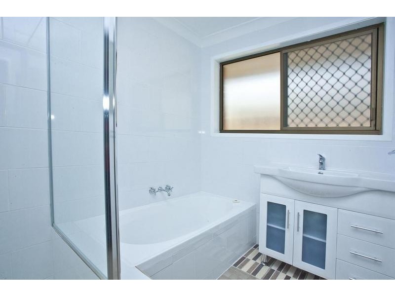 83 Benjamin Lee Drive, Raymond Terrace NSW 2324