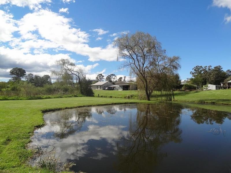 6 Avon Street, Stroud NSW 2425