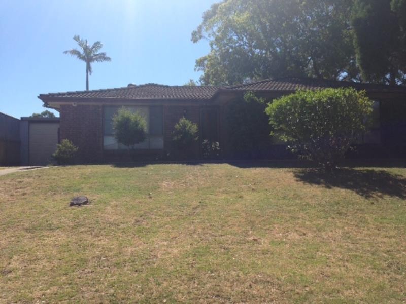 12 ROBERT CAMPBELL DRIVE, Raymond Terrace NSW 2324