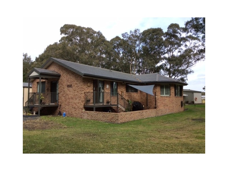 7 Rookes Road, Salt Ash NSW 2318