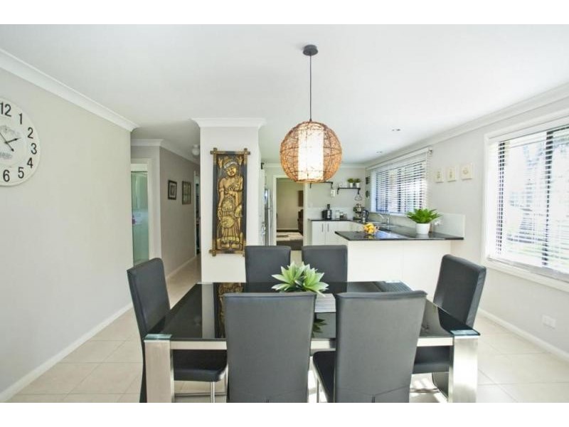 7 Rookes Road, Salt Ash NSW 2318