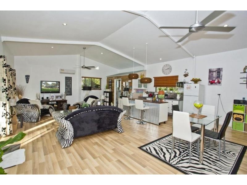 7 Rookes Road, Salt Ash NSW 2318