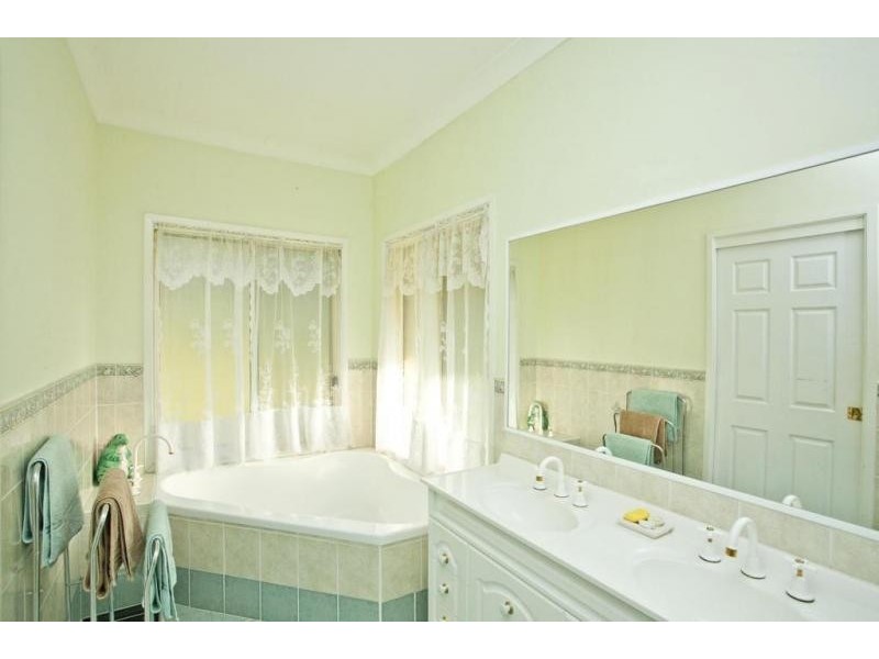 11 Elouera Close, Brandy Hill NSW 2324