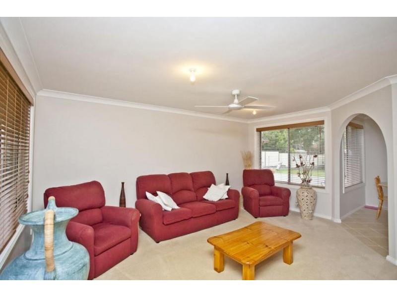 17 Furracabad Close, Raymond Terrace NSW 2324
