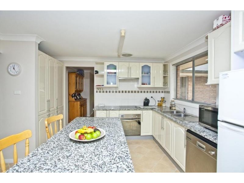 17 Furracabad Close, Raymond Terrace NSW 2324