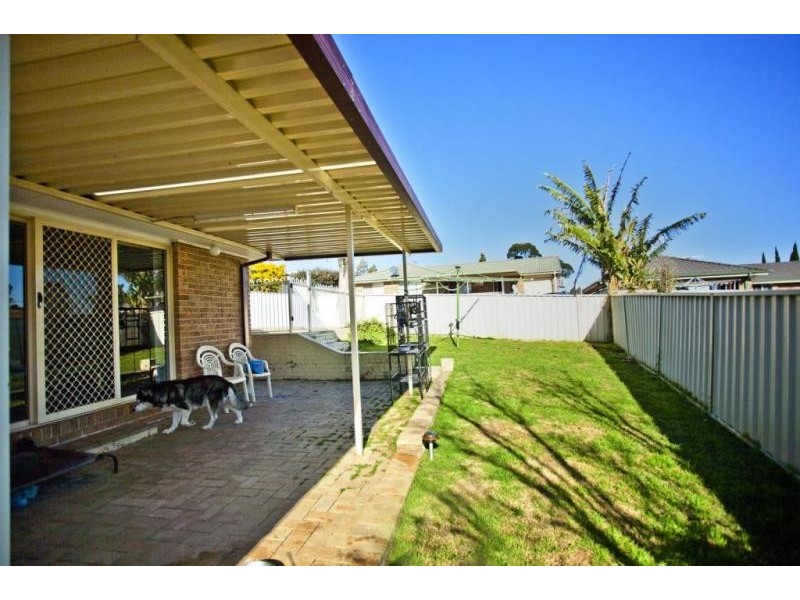 6 Leigh Place, Raymond Terrace NSW 2324