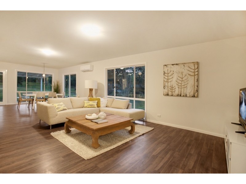 7 Lowe Street, Clarence Town NSW 2321