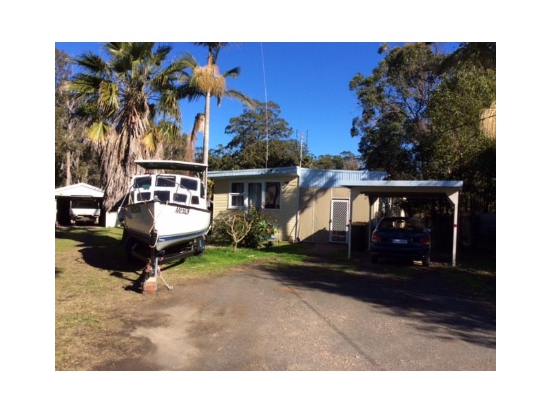 15 Sir Keith Place, Karuah NSW 2324
