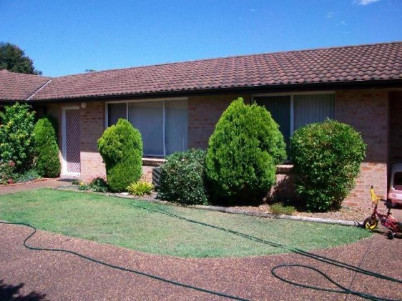 2/31 BENJAMIN LEE DRIVE, Raymond Terrace NSW 2324