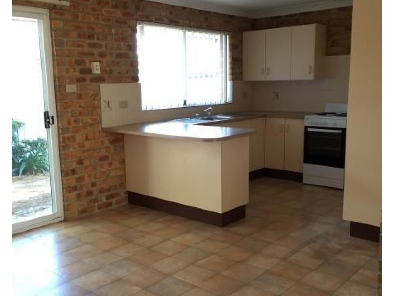 1/24 GWEN PARADE, Raymond Terrace NSW 2324