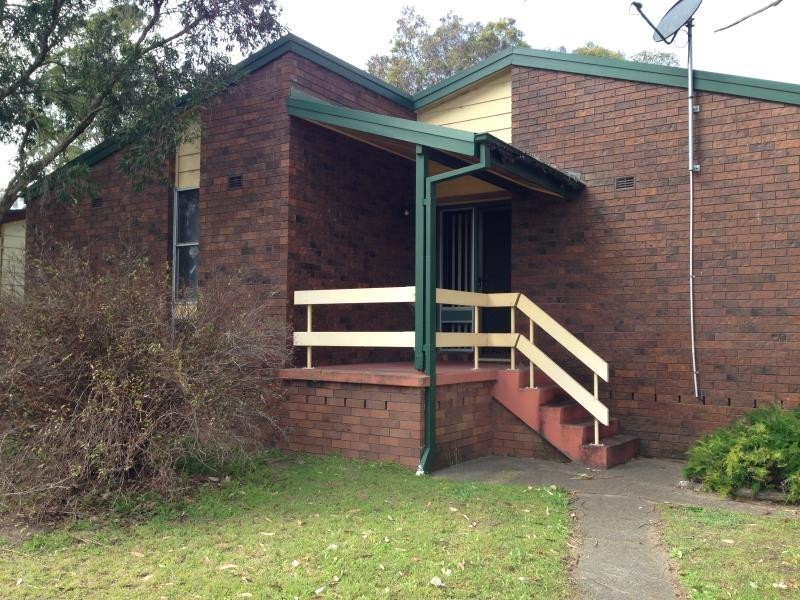 17 CLYDE CIRCUIT, Raymond Terrace NSW 2324