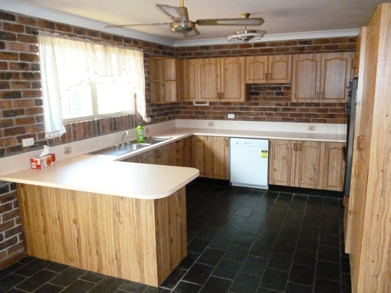 54 Heather Street, Heatherbrae NSW 2324