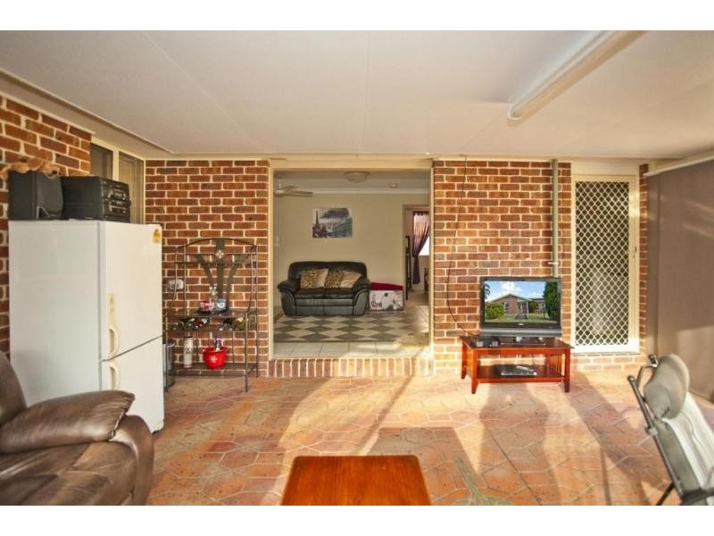 1 Moxey Close, Raymond Terrace NSW 2324