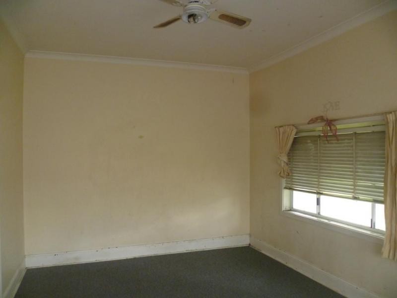 29 Raymond Terrace Road, East Maitland NSW 2323