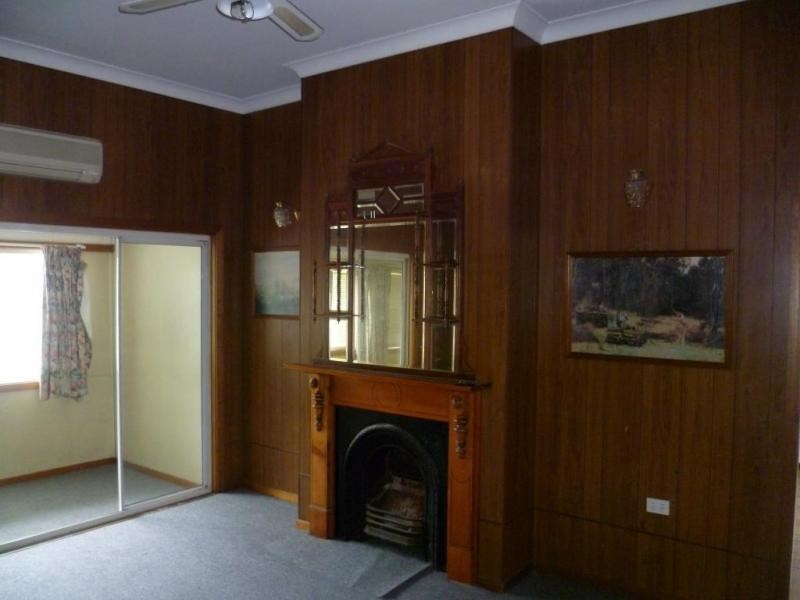 29 Raymond Terrace Road, East Maitland NSW 2323