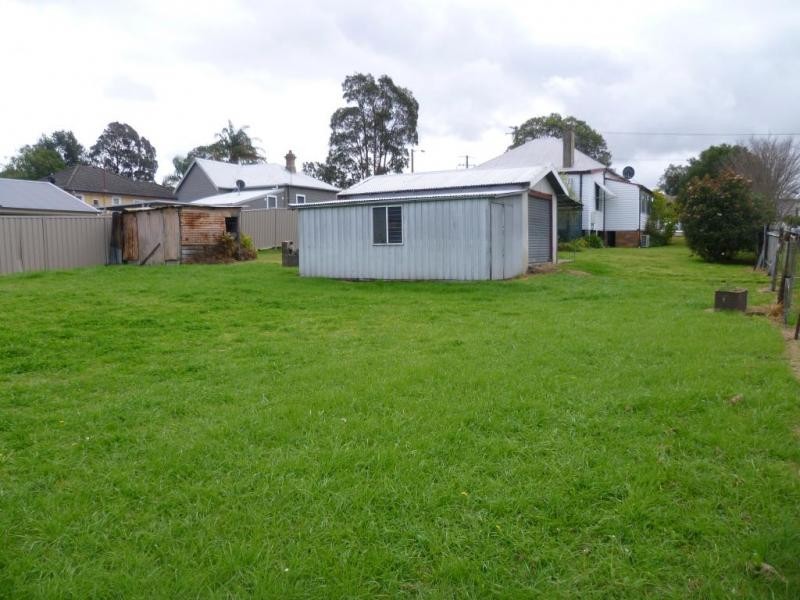 29 Raymond Terrace Road, East Maitland NSW 2323