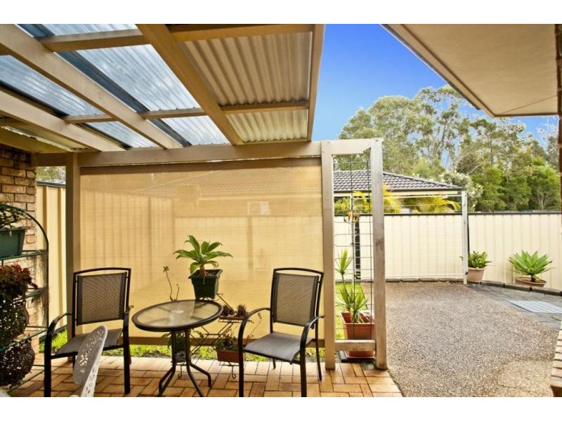 2/175 Benjamin Lee Drive, Raymond Terrace NSW 2324