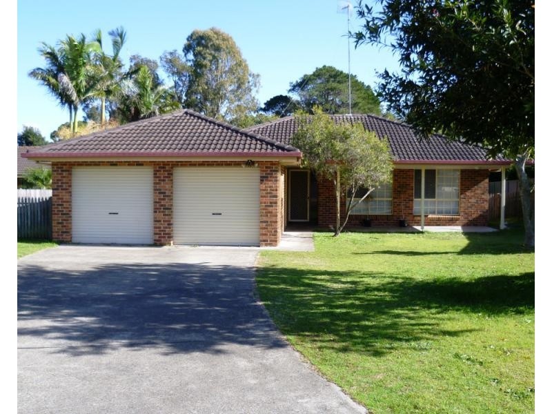 18 KIRKTON CLOSE, Raymond Terrace NSW 2324
