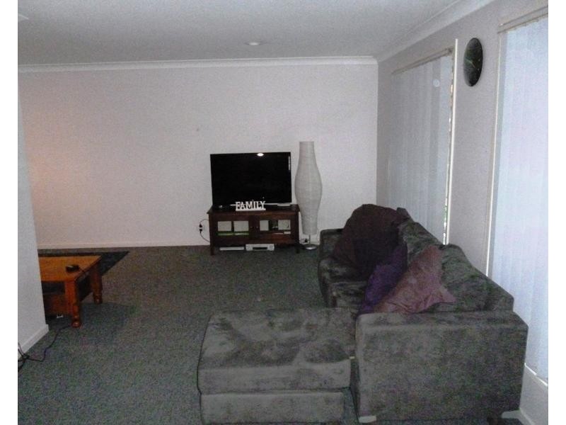 18 KIRKTON CLOSE, Raymond Terrace NSW 2324