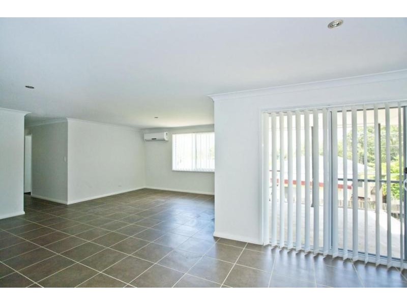 9 Oaks Circuit, Raymond Terrace NSW 2324