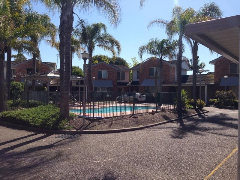 12/15 HASTINGS DRIVE, Raymond Terrace NSW 2324