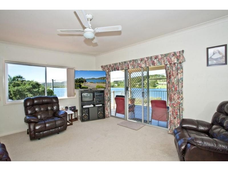 6 Memorial Drive, Karuah NSW 2324